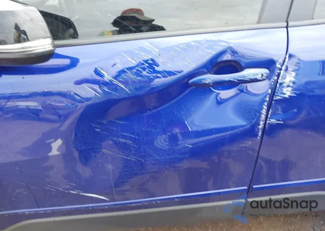 2025 Toyota Corolla Cross Xle from USA, damaged, VIN 7MUEAAAG1SV144506